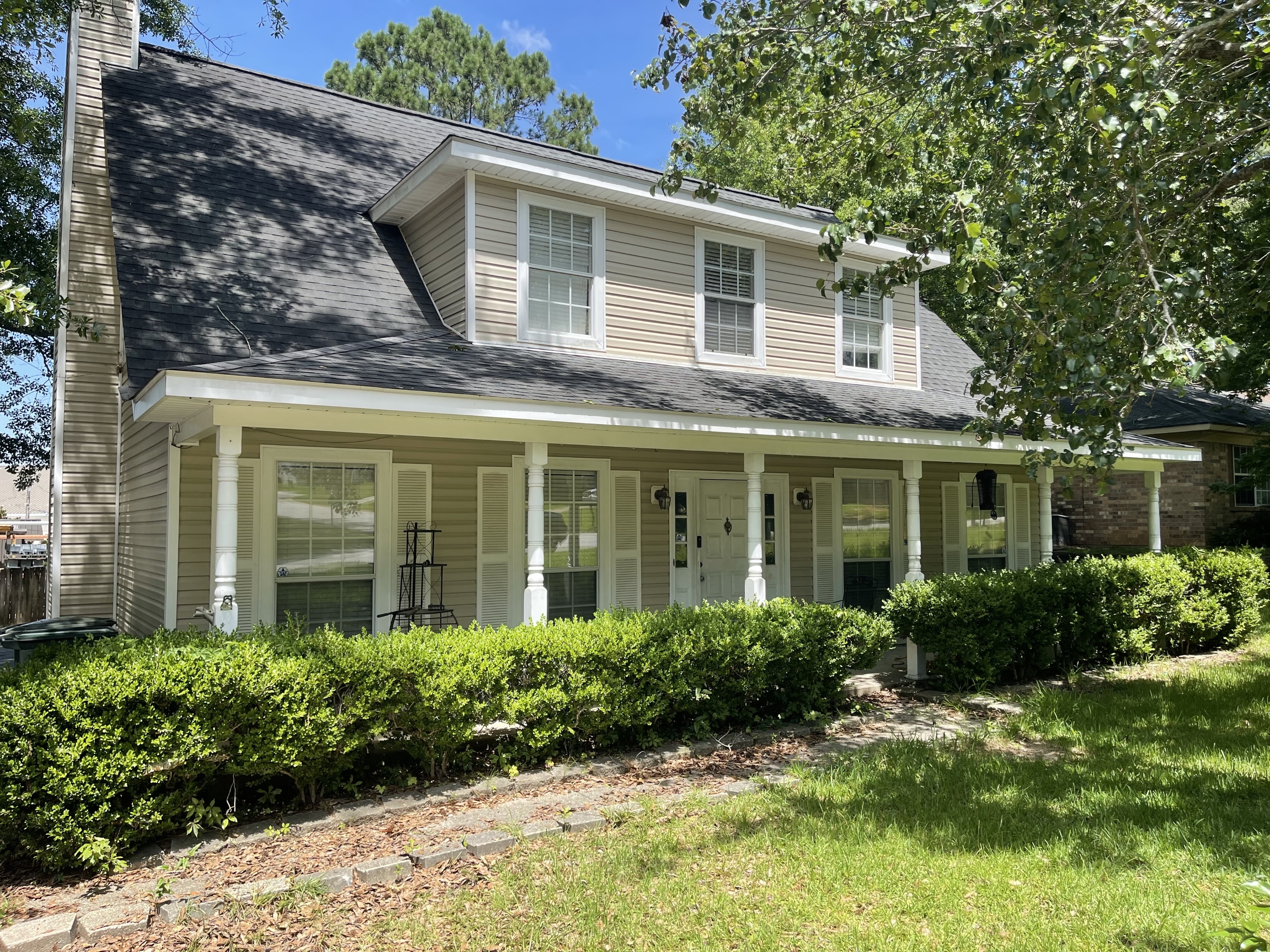 Property main image